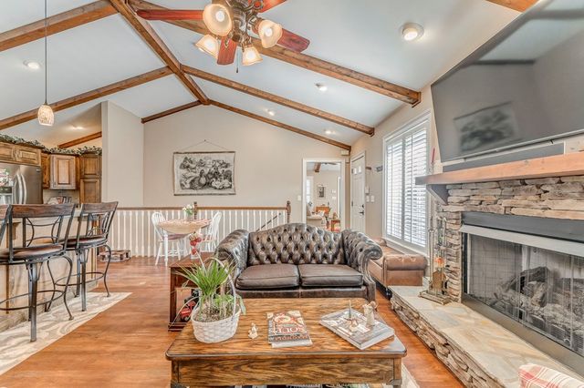 382 Adventure Trail, Ellijay, GA 30540