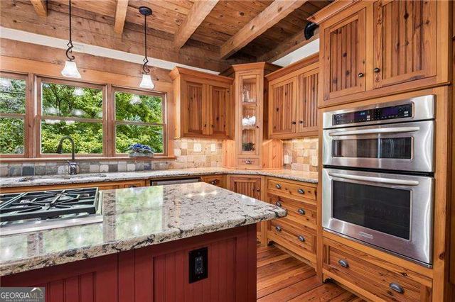 1655 Rockdale Circle, Snellville, GA 30078