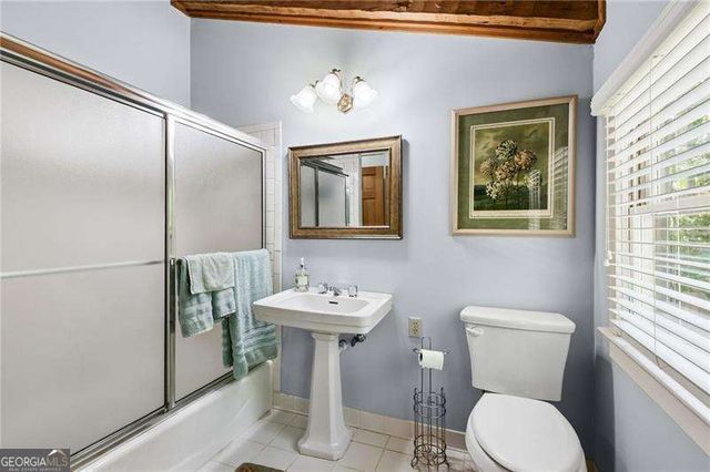 1655 Rockdale Circle, Snellville, GA 30078
