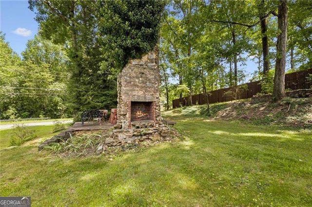 1655 Rockdale Circle, Snellville, GA 30078