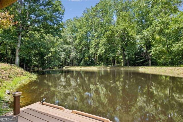 1655 Rockdale Circle, Snellville, GA 30078