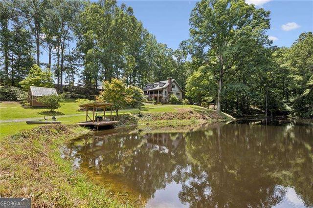 1655 Rockdale Circle, Snellville, GA 30078