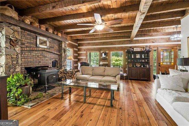 1655 Rockdale Circle, Snellville, GA 30078