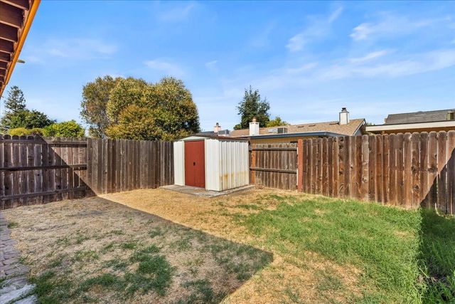 7716 Las Lilas Ct, Citrus Heights, CA 95621