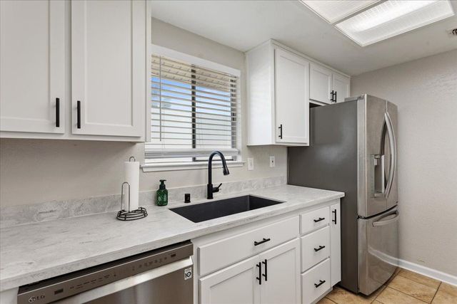 7716 Las Lilas Ct, Citrus Heights, CA 95621