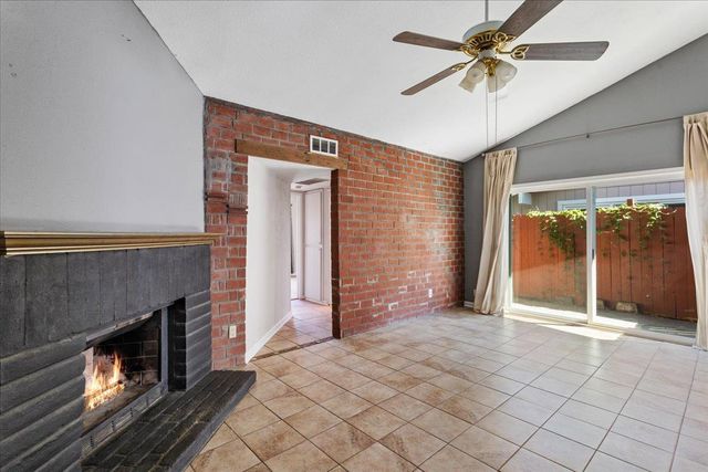 7716 Las Lilas Ct, Citrus Heights, CA 95621