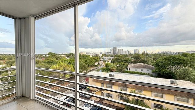 1830 Dixieanna Street 603, Hollywood, FL 33020