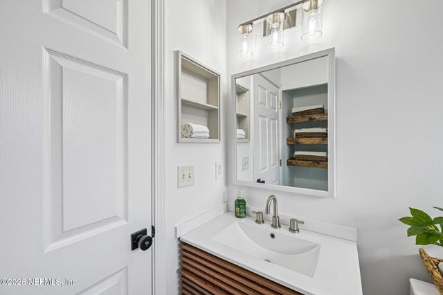 11176 LORD TAYLOR Drive, Jacksonville, FL 32246