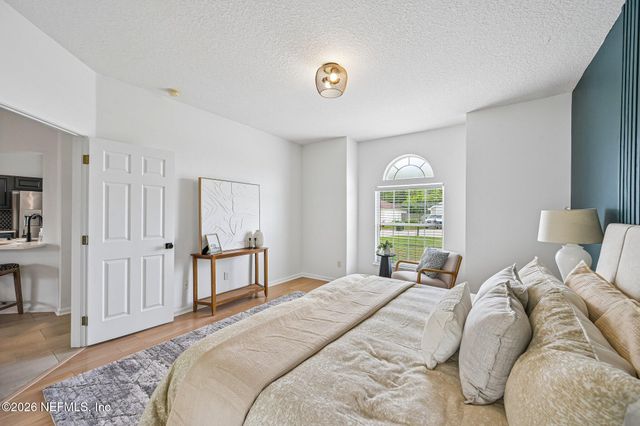 11176 LORD TAYLOR Drive, Jacksonville, FL 32246