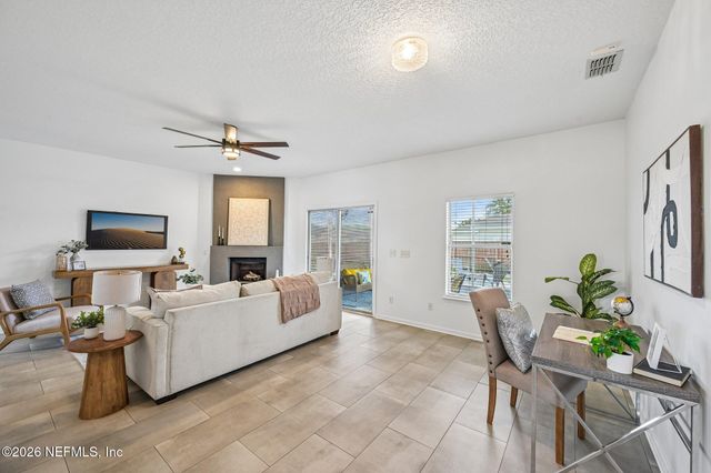 11176 LORD TAYLOR Drive, Jacksonville, FL 32246