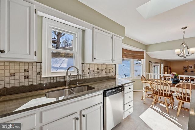 13647 SPINNING WHEEL DR, Germantown, MD 20874