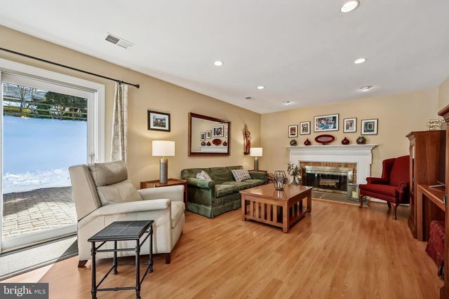 13647 SPINNING WHEEL DR, Germantown, MD 20874