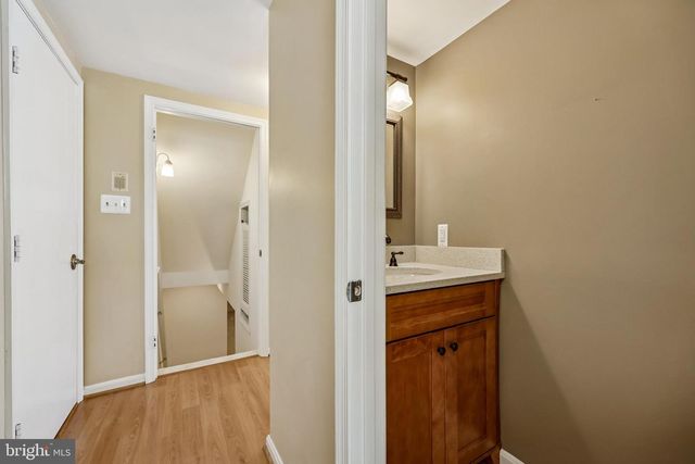 13647 SPINNING WHEEL DR, Germantown, MD 20874