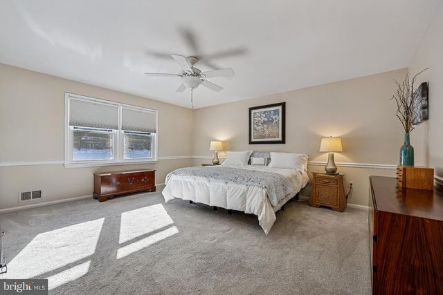 13647 SPINNING WHEEL DR, Germantown, MD 20874