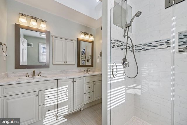 13647 SPINNING WHEEL DR, Germantown, MD 20874