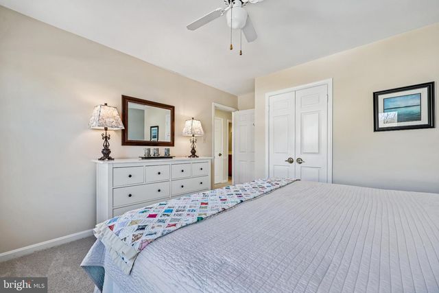 13647 SPINNING WHEEL DR, Germantown, MD 20874