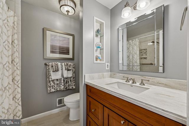 13647 SPINNING WHEEL DR, Germantown, MD 20874