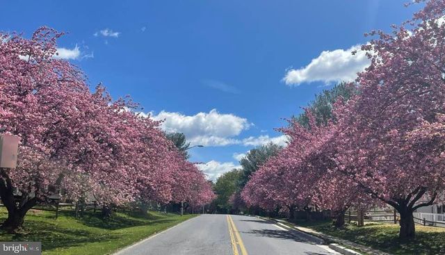 13647 SPINNING WHEEL DR, Germantown, MD 20874