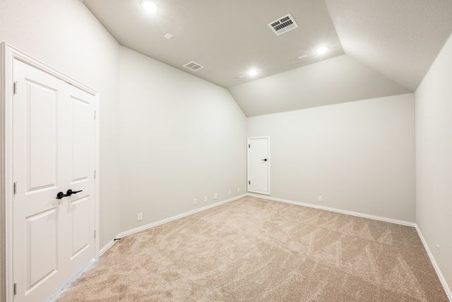 5202 Rowlan Row, Midlothian, TX 76065