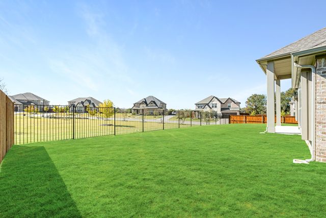 5202 Rowlan Row, Midlothian, TX 76065
