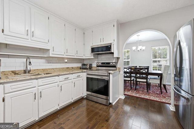 4255 Willow Springs Drive, Loganville, GA 30052