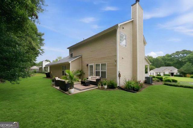 4255 Willow Springs Drive, Loganville, GA 30052