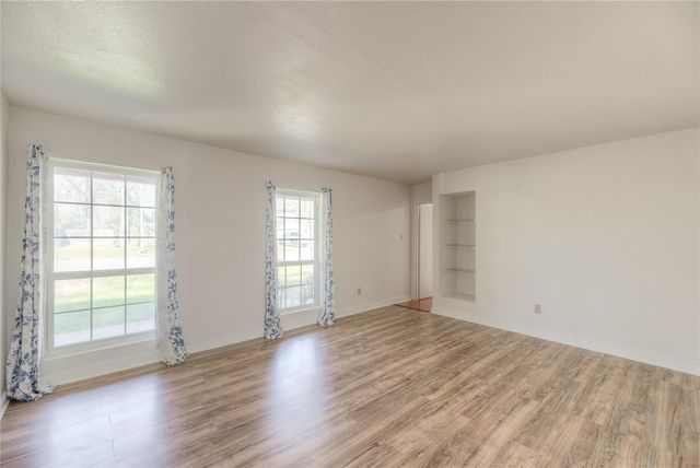 25634 Chestnut Lane, Splendora, TX 77372