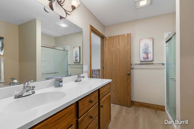 4256 Del Mar Drive SW, Wyoming, MI 49418