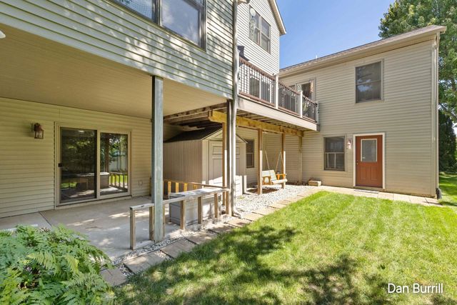 4256 Del Mar Drive SW, Wyoming, MI 49418