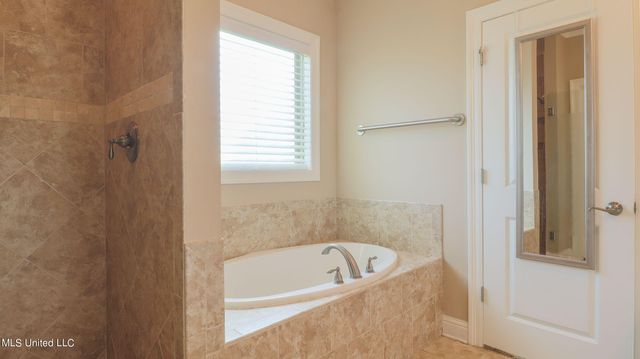2939 Cypress Creek Drive, D'iberville, MS 39540