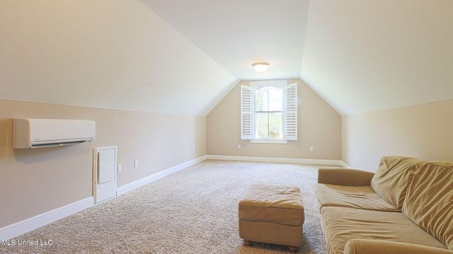 2939 Cypress Creek Drive, D'iberville, MS 39540
