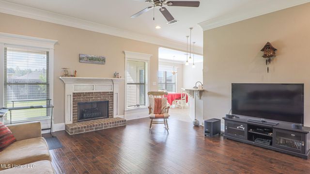 2939 Cypress Creek Drive, D'iberville, MS 39540