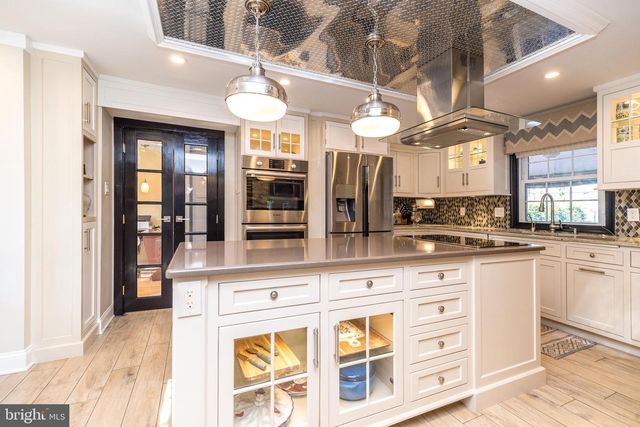 612 ARGYLE AVE, Ambler, PA 19002