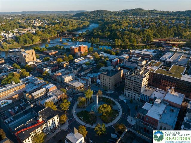 16 Centre Square 3E, Easton, PA 18042
