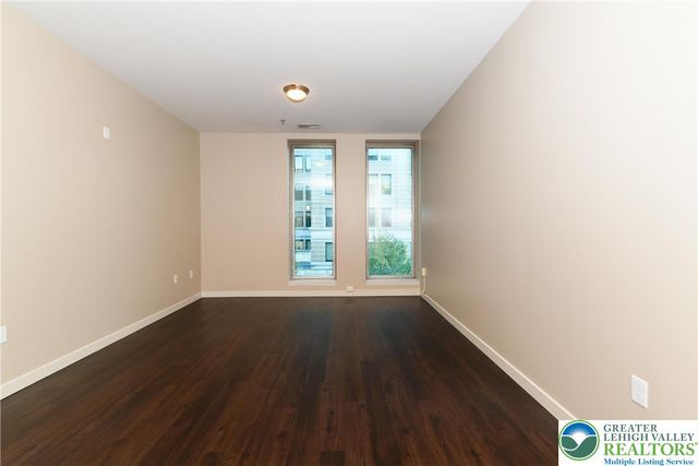 16 Centre Square 3E, Easton, PA 18042