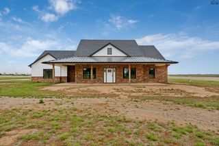 709 S BELL ROAD, Iowa Park, TX 76367