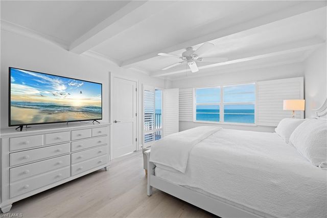 3443 Gulf Shore BLVD N 509, Naples, FL 34103