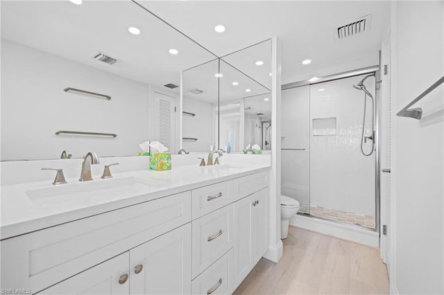 3443 Gulf Shore BLVD N 509, Naples, FL 34103