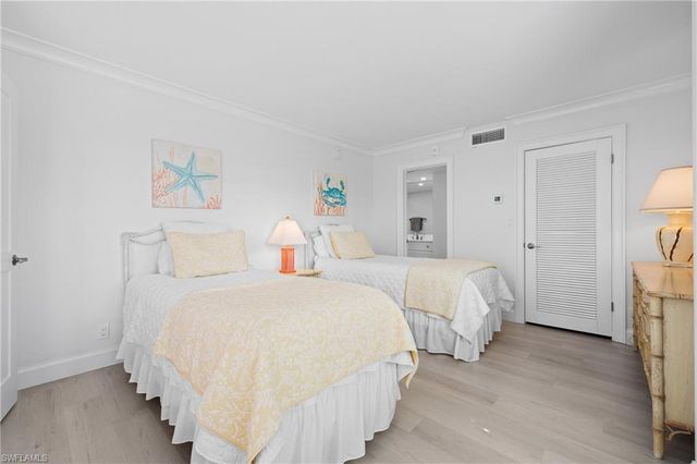 3443 Gulf Shore BLVD N 509, Naples, FL 34103