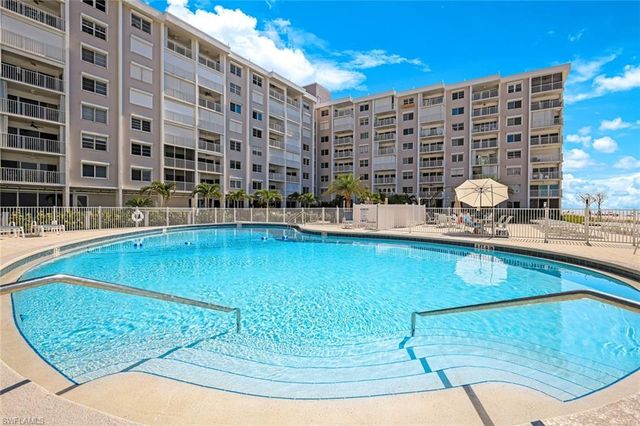 3443 Gulf Shore BLVD N 509, Naples, FL 34103
