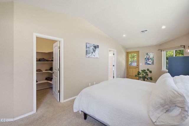 1410 Applegate Avenue, Grants Pass, OR 97527