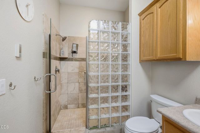 1410 Applegate Avenue, Grants Pass, OR 97527