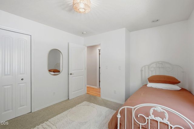 1410 Applegate Avenue, Grants Pass, OR 97527