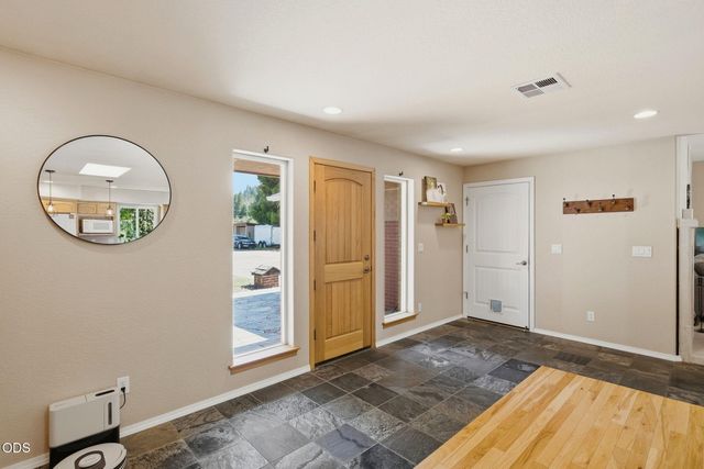 1410 Applegate Avenue, Grants Pass, OR 97527