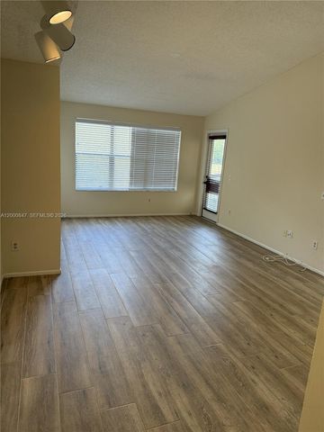 4401 W Mcnab Rd 30, Pompano Beach, FL 33069