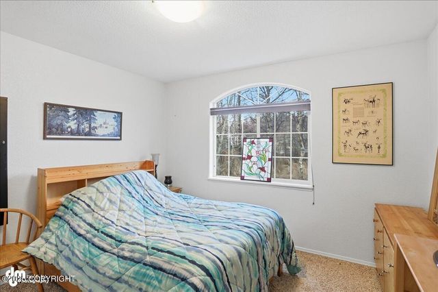 7676 E Breckenridge Drive, Wasilla, AK 99654