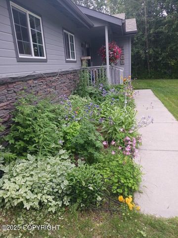 7676 E Breckenridge Drive, Wasilla, AK 99654