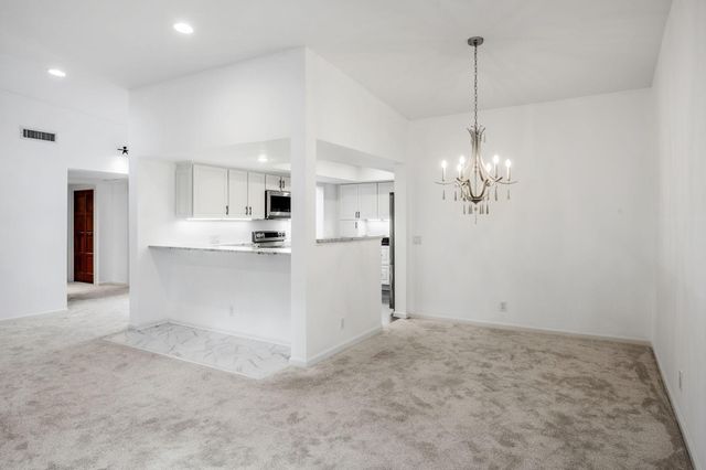 5501 Dewey Hill Road 330, Edina, MN 55439