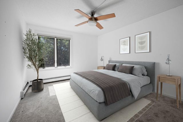 5501 Dewey Hill Road 330, Edina, MN 55439