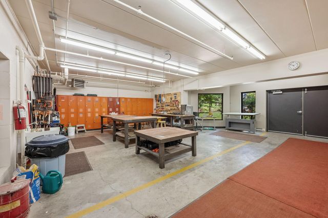 5501 Dewey Hill Road 330, Edina, MN 55439